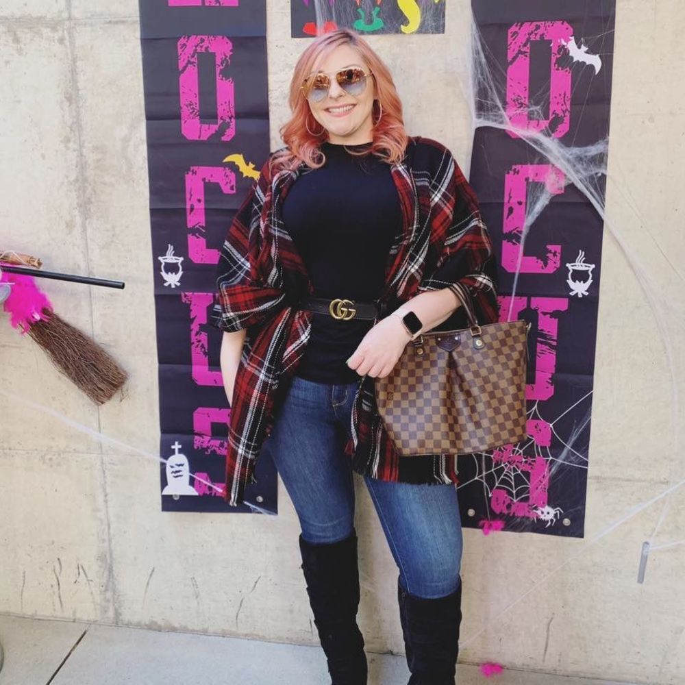 Meet your Posher, Christine